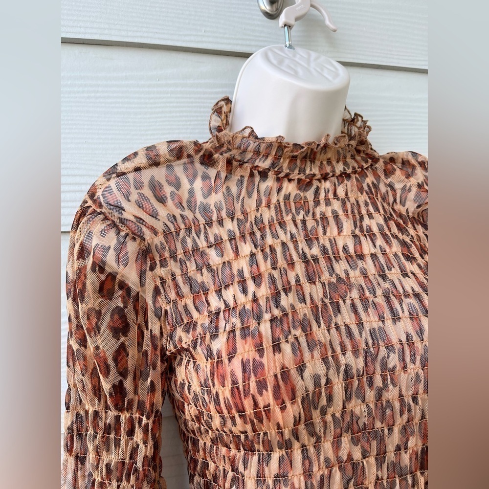 Free People Hello There Smocked Crop Top NWT Small - Picture 7 of 9
